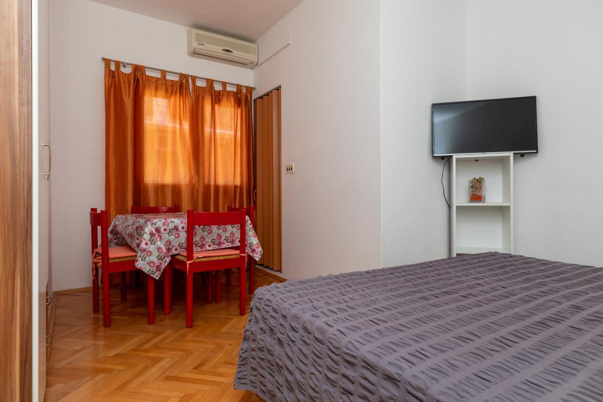 Apartments By The Sea Lokva Rogoznica, Omis - 18638 Quarto foto